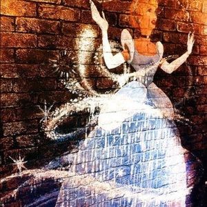 Meet your Posher, Pamela